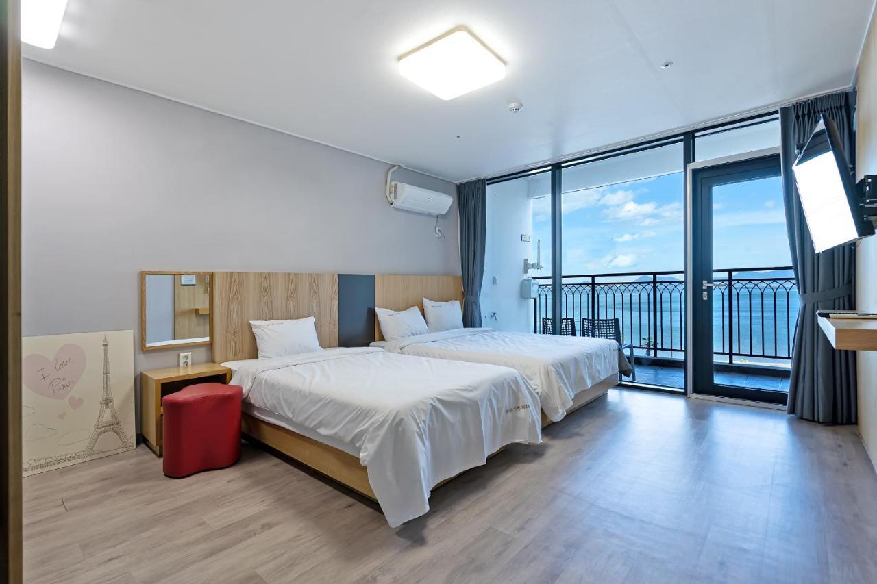 Gold Beach Resort Josu Exteriér fotografie
